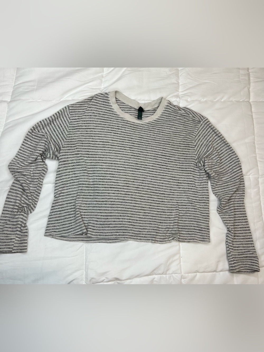 wild fable Gray and White Striped Long Sleeve Top